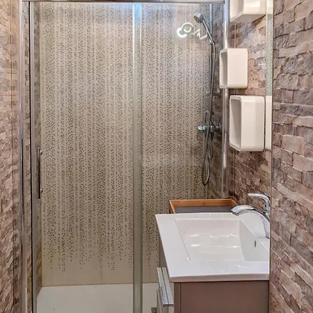 Awesome In With Wifi * Bellaffaire